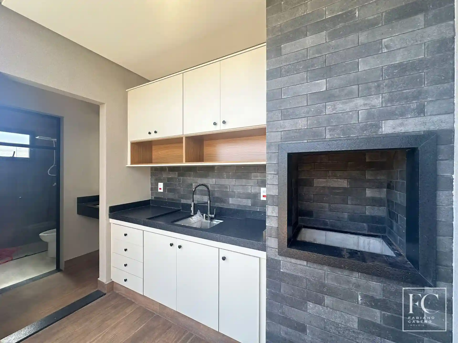 Casa de Condomínio com 3 quartos à venda, 156m² — foto 13 de 28