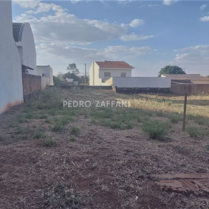 Terreno / Lote / Condomínio à venda — foto 1 de 1