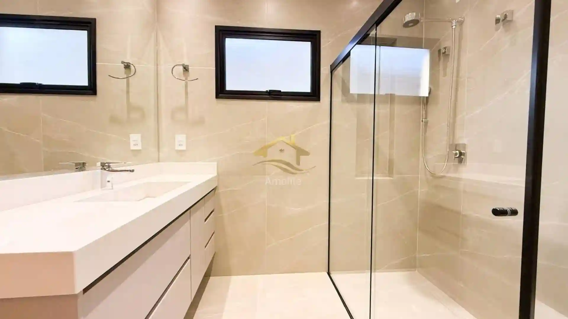 Casa de Condomínio com 4 quartos à venda, 247m² — foto 8 de 32