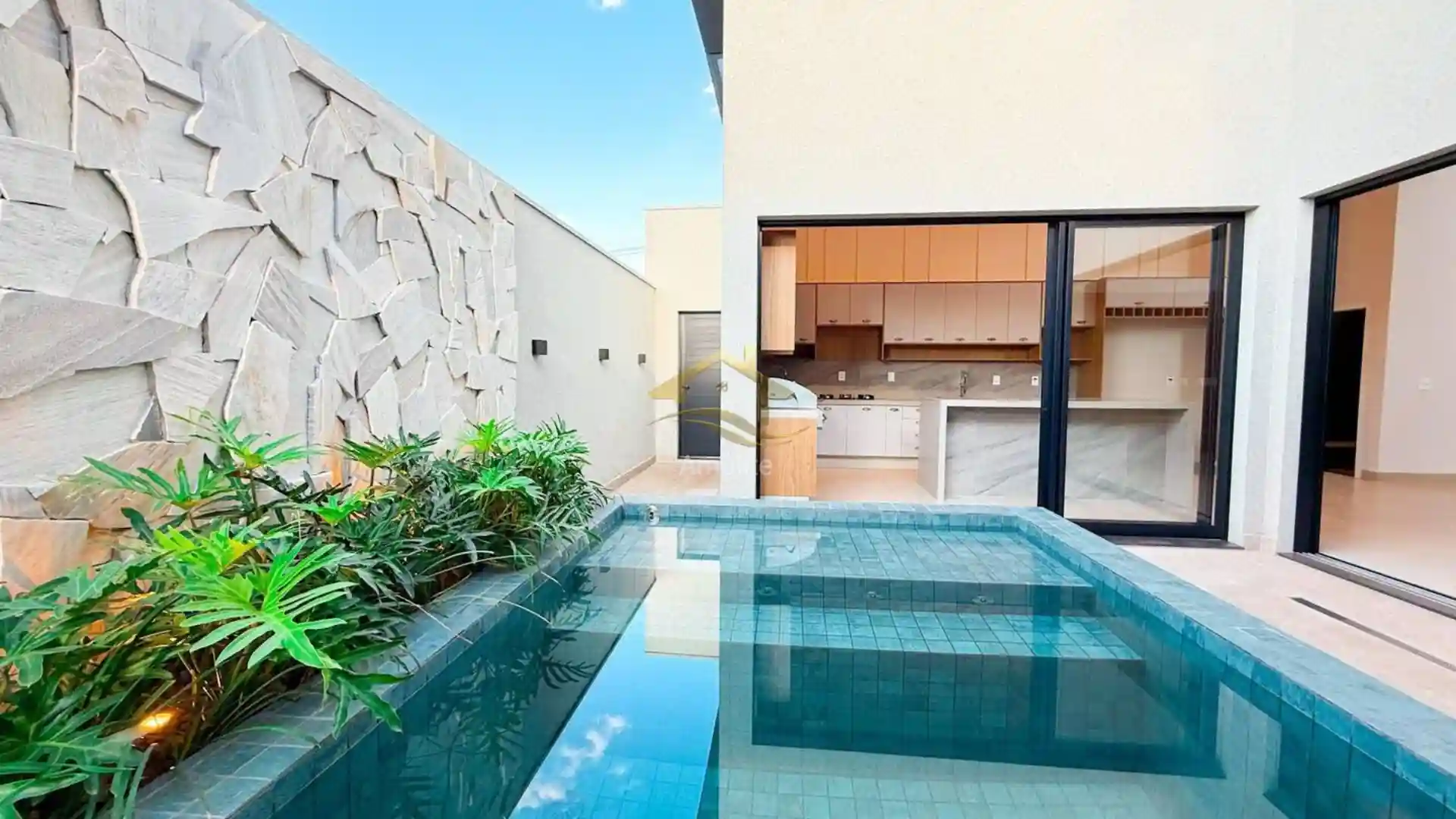 Casa de Condomínio com 4 quartos à venda, 247m² — foto 23 de 32