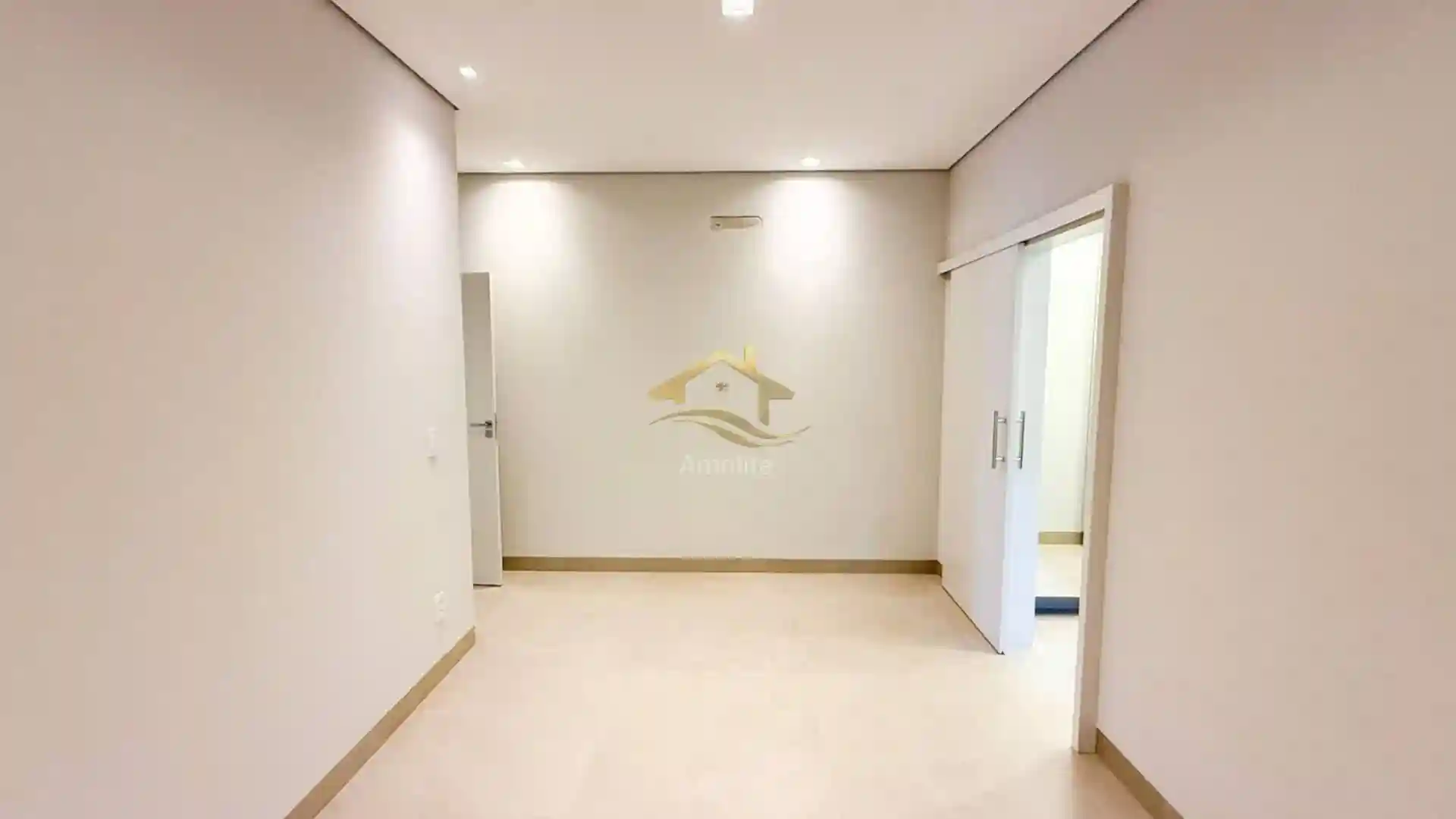 Casa de Condomínio com 4 quartos à venda, 247m² — foto 15 de 32