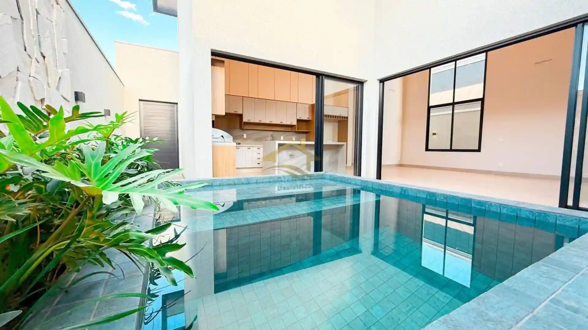 Casa de Condomínio com 4 quartos à venda, 247m² — foto 21 de 32