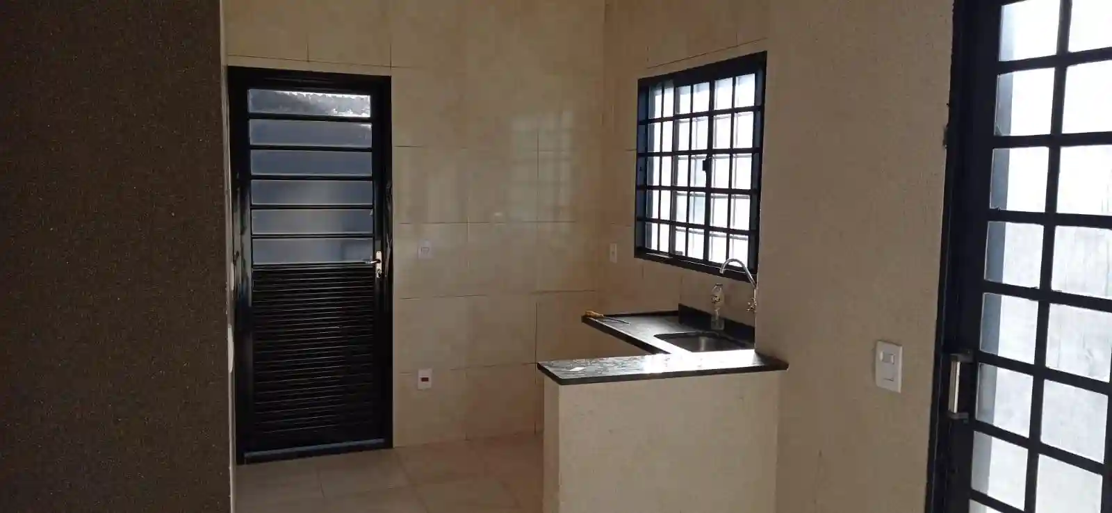 Casa com 2 quartos à venda, 60m² — foto 9 de 9