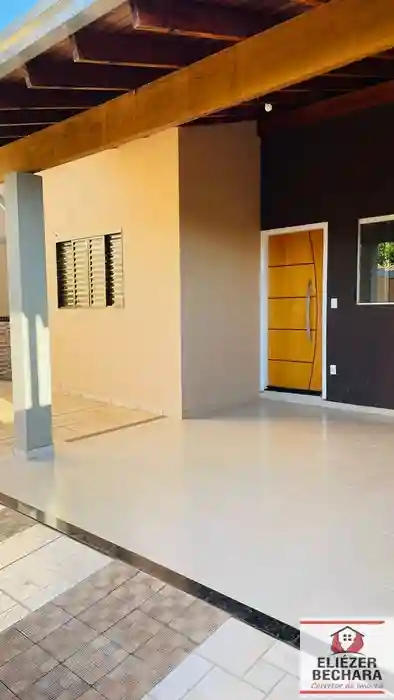 Casa à venda — foto 2 de 17