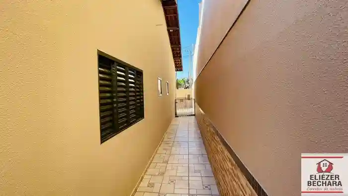Casa à venda — foto 16 de 17