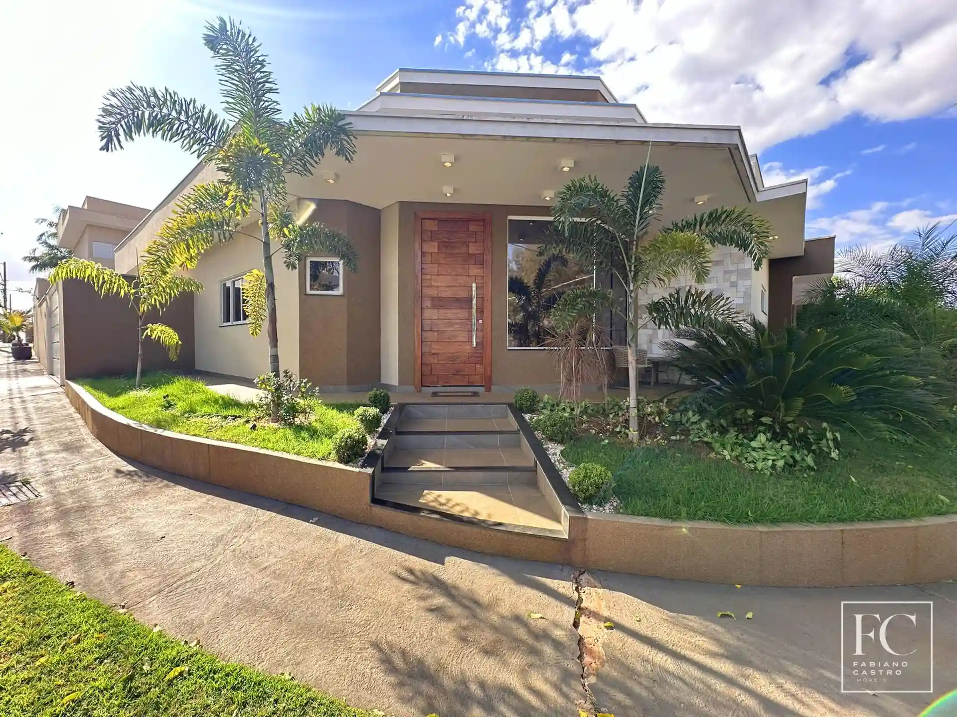 Casa de Condomínio com 3 quartos à venda, 150m² — foto 1 de 19