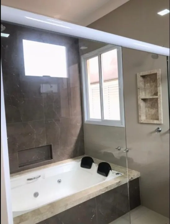 Casa de Condomínio à venda — foto 2 de 8