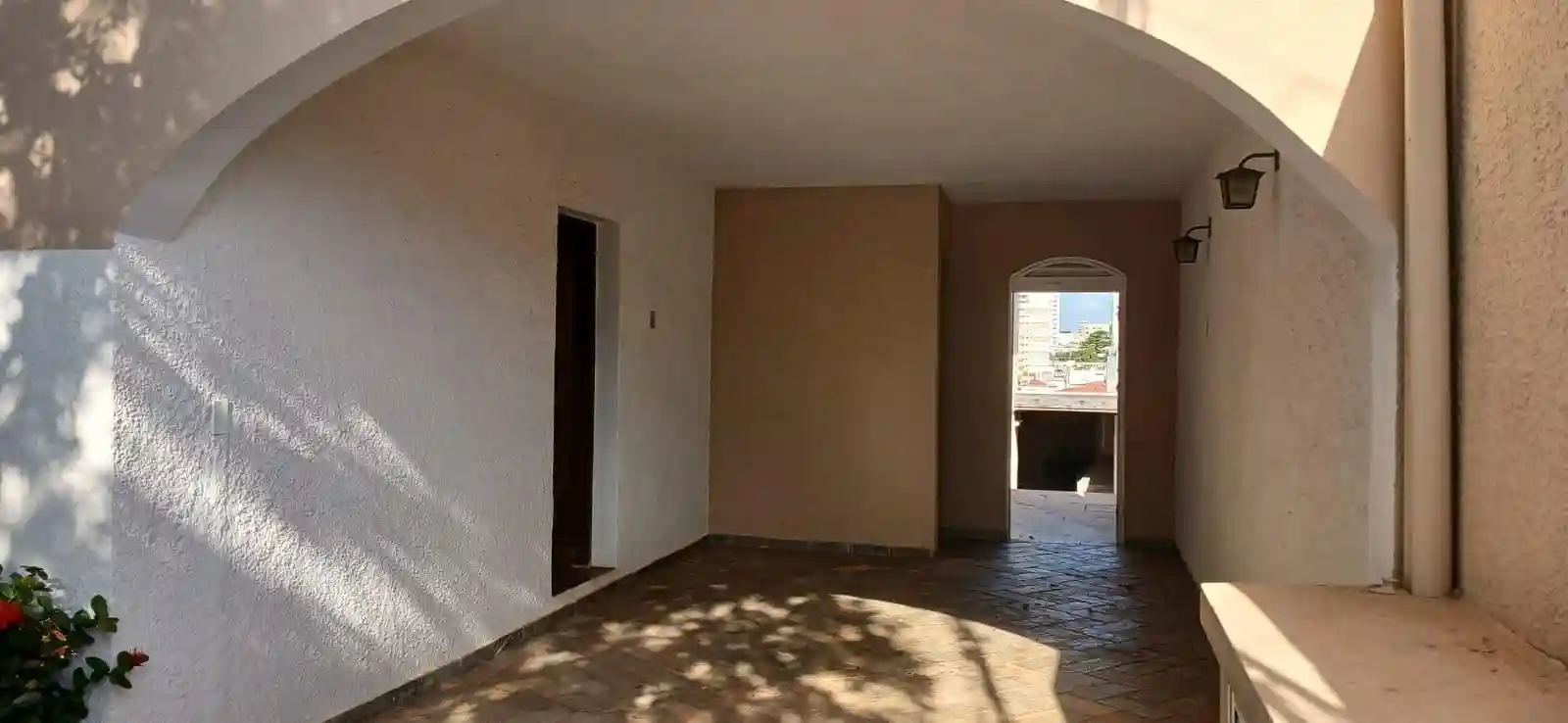 Casa Comercial com 3 quartos à venda, 266m² — foto 2 de 60