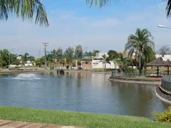 Terreno / Lote / Condomínio  à venda, 360m² — foto 1 de 1