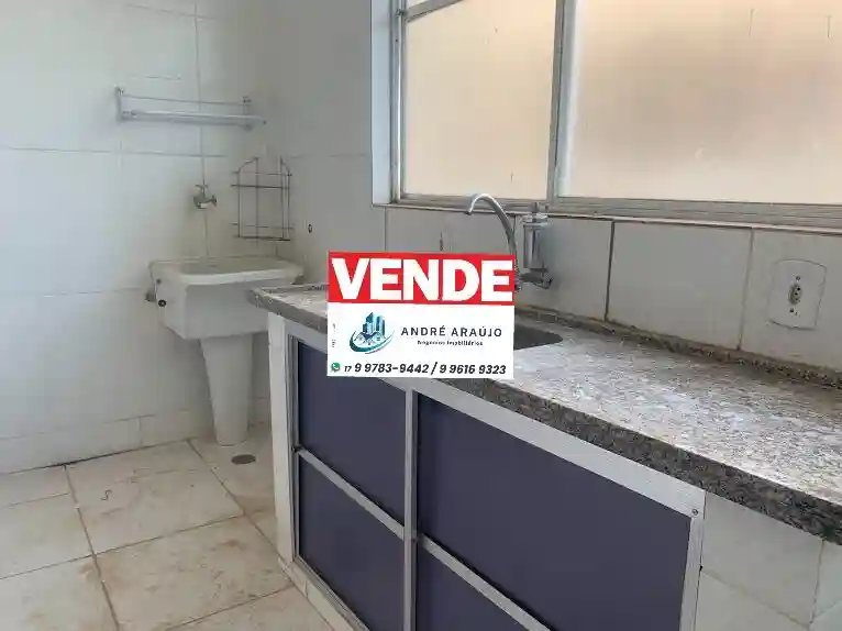Apartamento com 3 quartos à venda, 90m² — foto 11 de 15