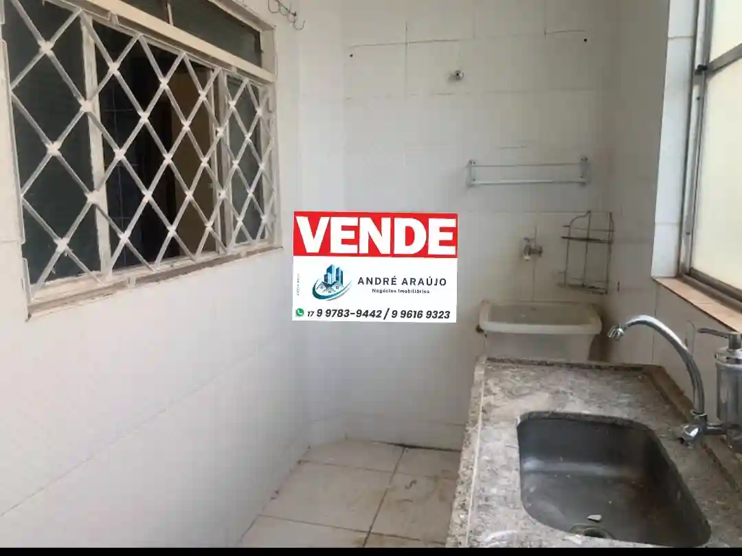 Apartamento com 3 quartos à venda, 90m² — foto 13 de 15