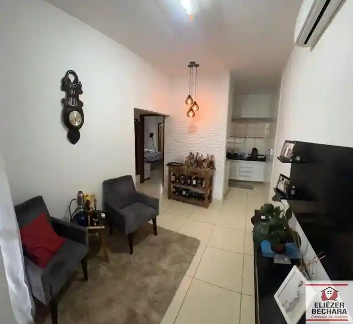 Casa com 2 quartos à venda, 120m² — foto 2 de 15