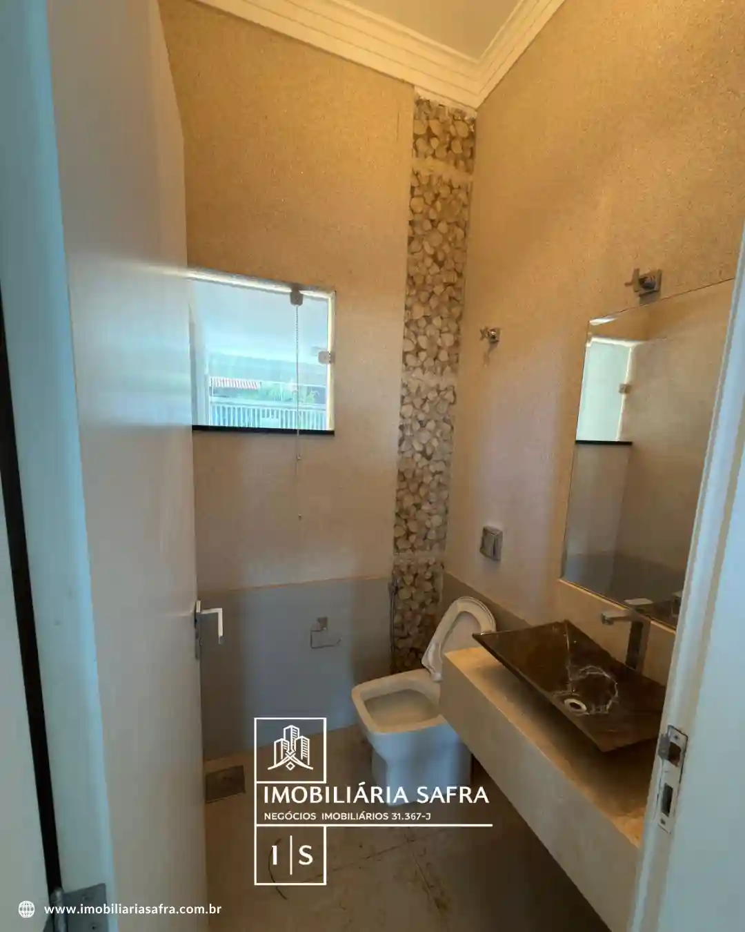 Casa com 4 quartos para aluguel, 275m² — foto 26 de 31