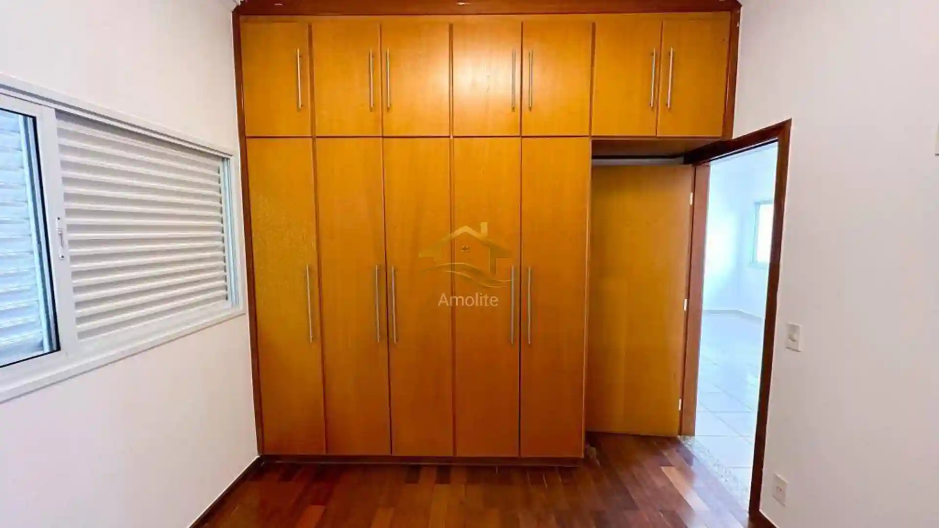 Casa de Condomínio com 3 quartos à venda, 238m² — foto 23 de 32