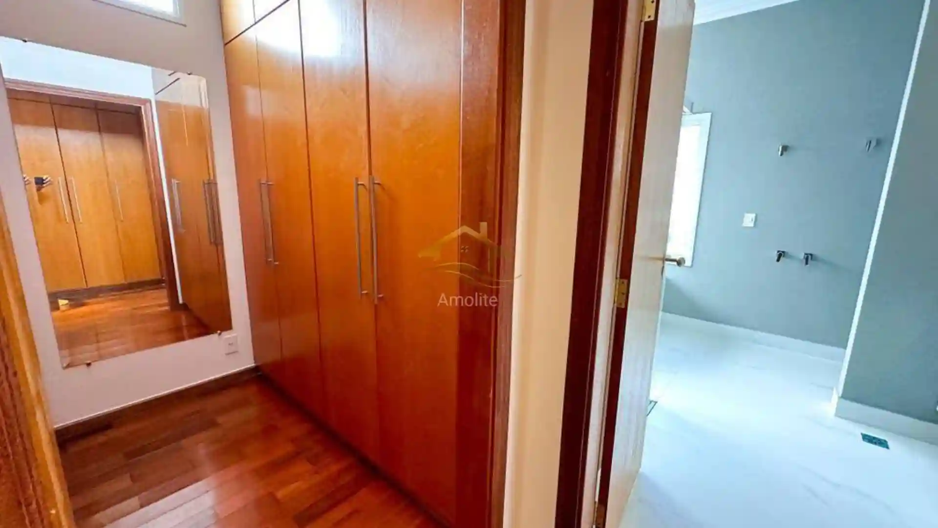 Casa de Condomínio com 3 quartos à venda, 238m² — foto 28 de 32