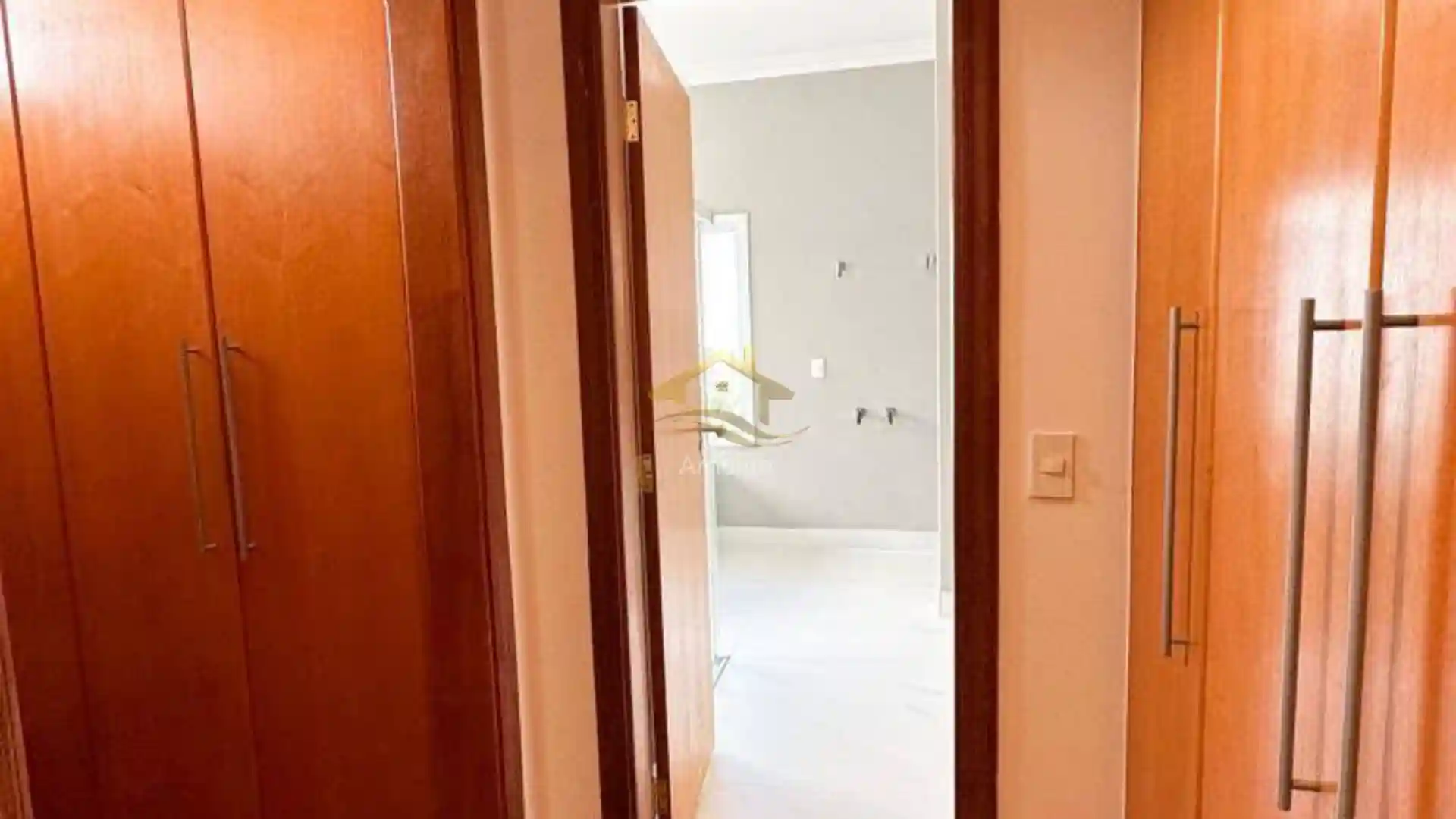Casa de Condomínio com 3 quartos à venda, 238m² — foto 18 de 32