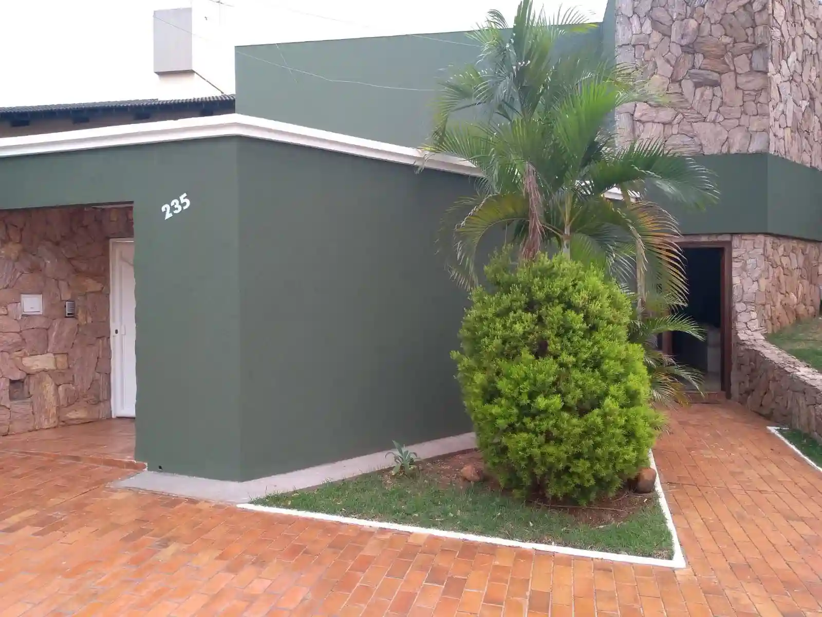 Casa  à venda, 600m² — foto 2 de 15