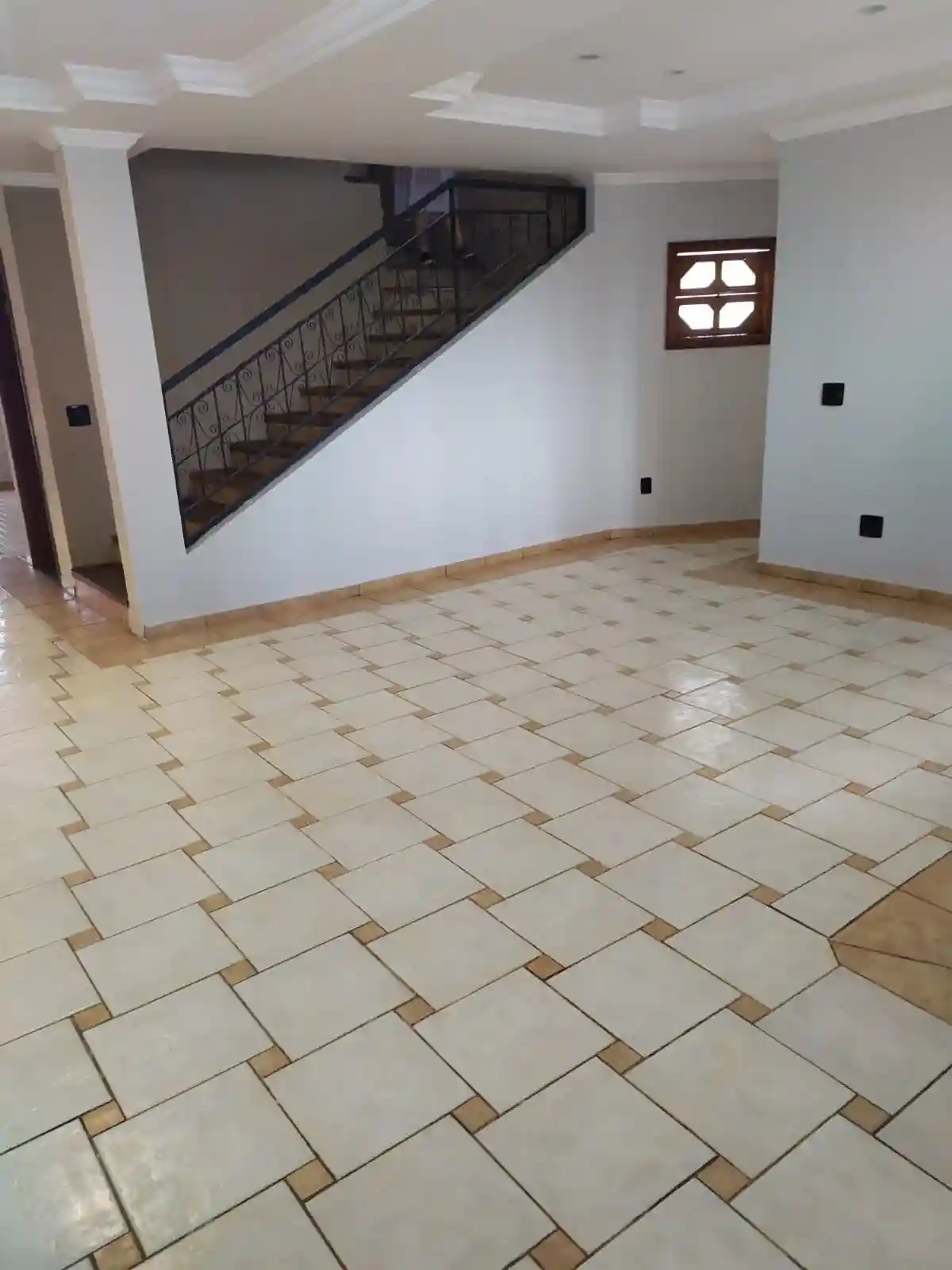 Casa  à venda, 600m² — foto 6 de 15