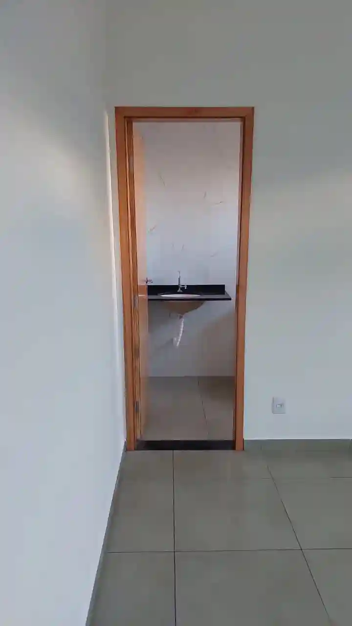 Casa com 3 quartos à venda, 200m² — foto 7 de 11