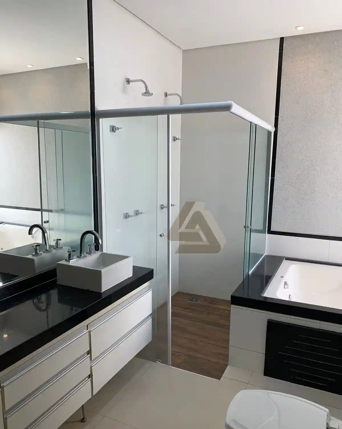 Casa de Condomínio com 3 quartos à venda, 191m² — foto 7 de 8