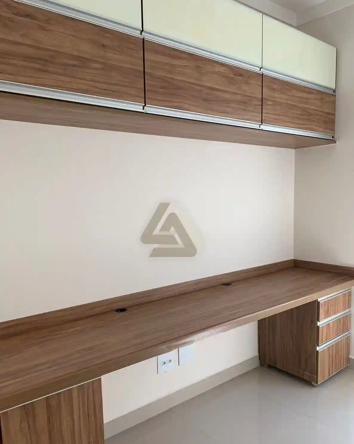 Casa de Condomínio com 3 quartos à venda, 191m² — foto 4 de 8