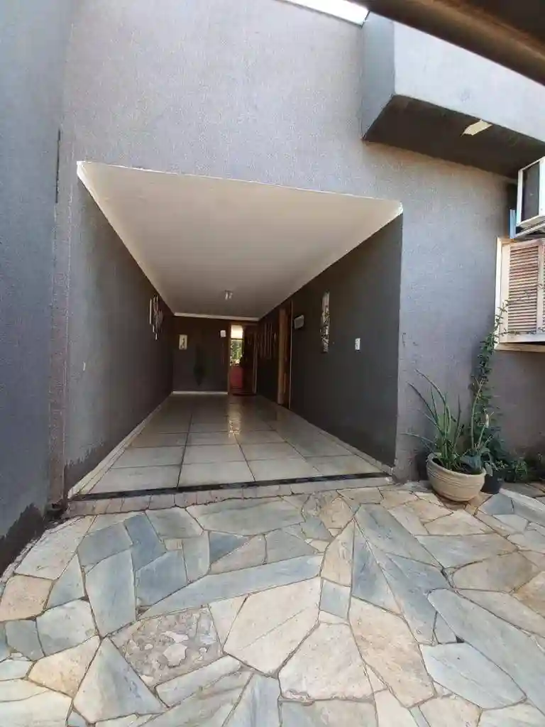 Casa com 3 quartos à venda, 275m² — foto 4 de 23