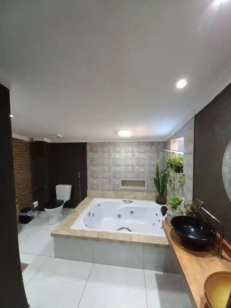 Casa com 3 quartos à venda, 275m² — foto 21 de 23