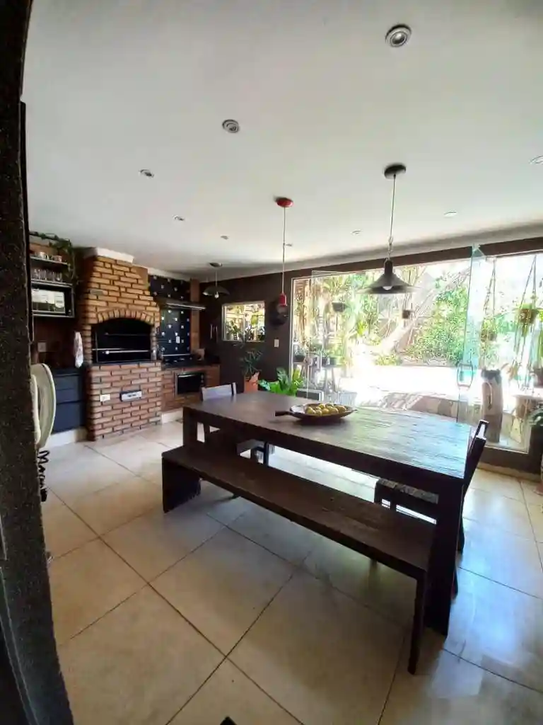 Casa com 3 quartos à venda, 275m² — foto 5 de 23