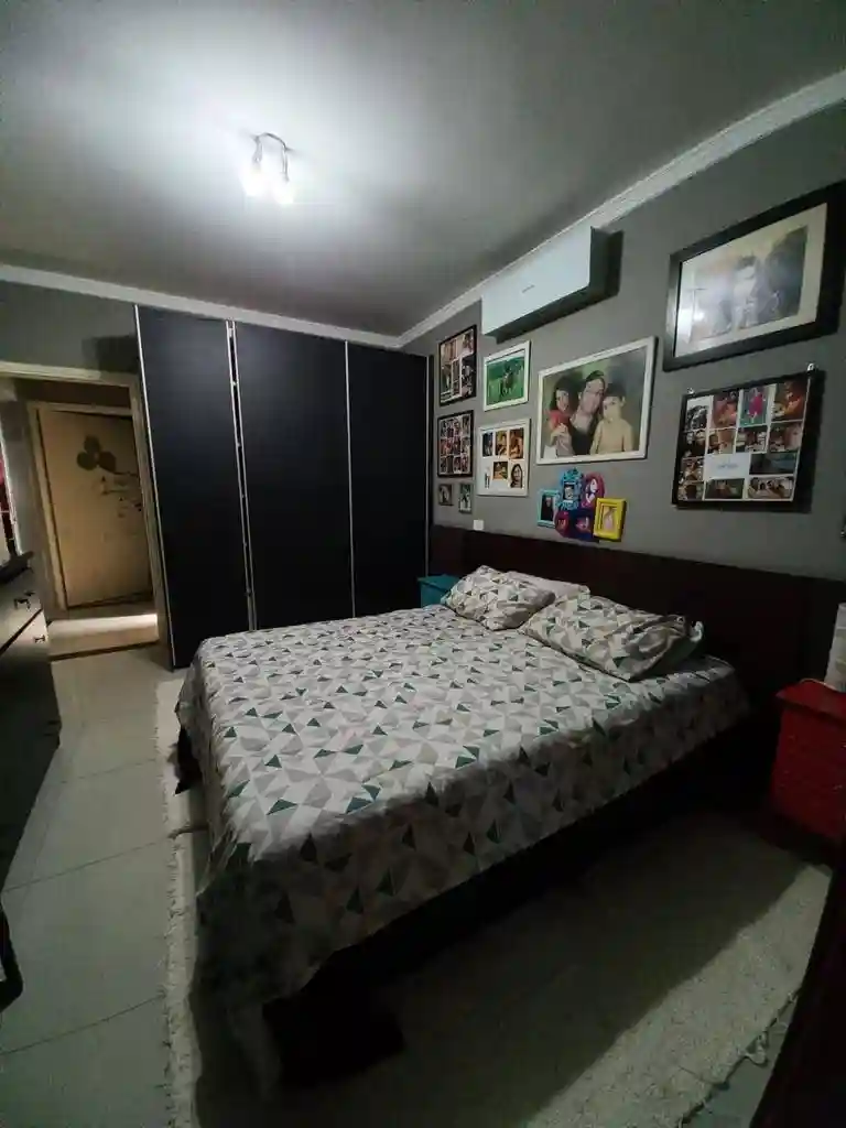 Casa com 3 quartos à venda, 275m² — foto 22 de 23