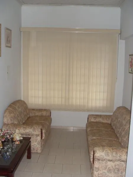 Casa com 4 quartos à venda, 220m² — foto 2 de 21