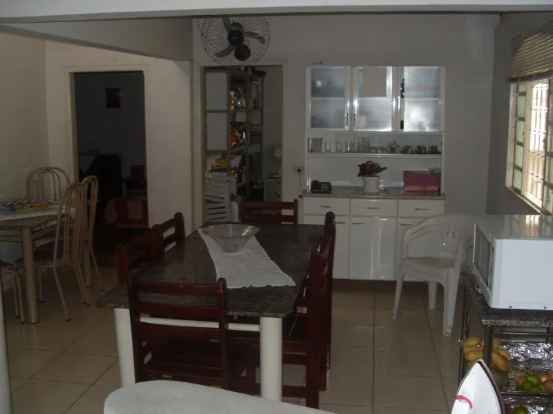 Casa com 4 quartos à venda, 220m² — foto 17 de 21