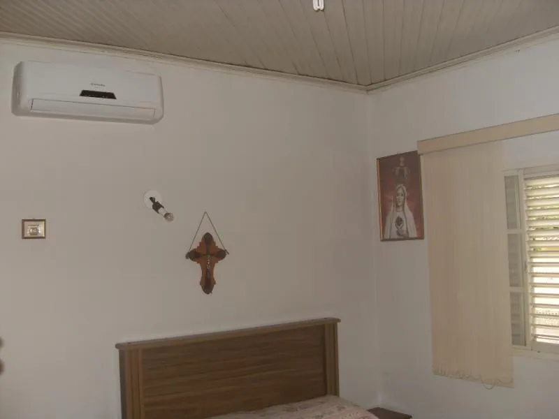 Casa com 4 quartos à venda, 220m² — foto 19 de 21