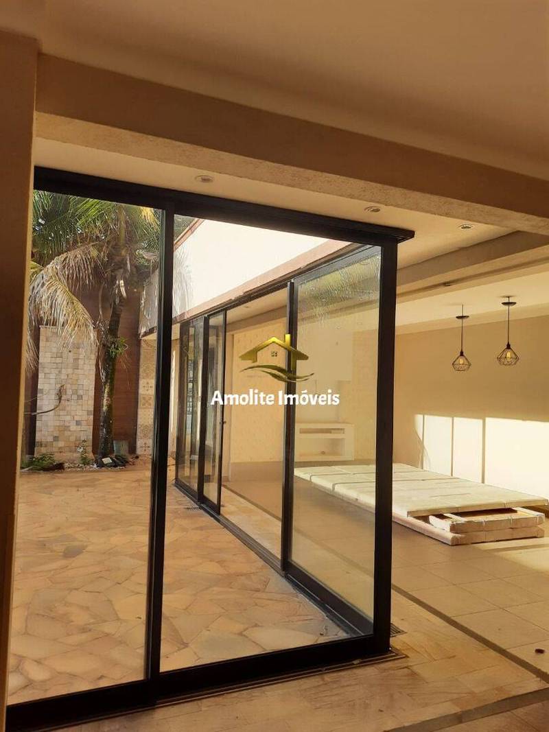Casa com 3 quartos à venda, 230m² — foto 10 de 15