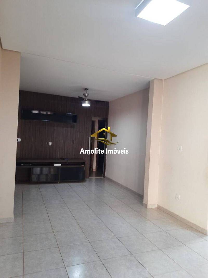 Casa com 3 quartos à venda, 230m² — foto 8 de 15