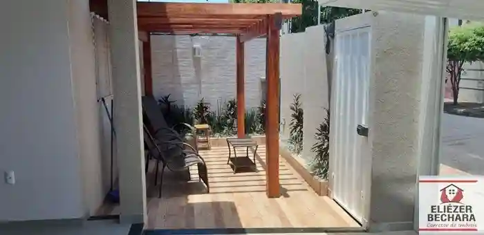 Casa com 3 quartos à venda, 100m² — foto 5 de 10