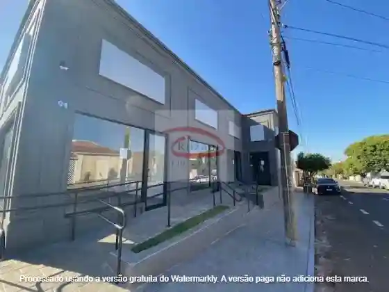Loja / Salão / Ponto Comercial  para aluguel, 40m² — foto 1 de 11