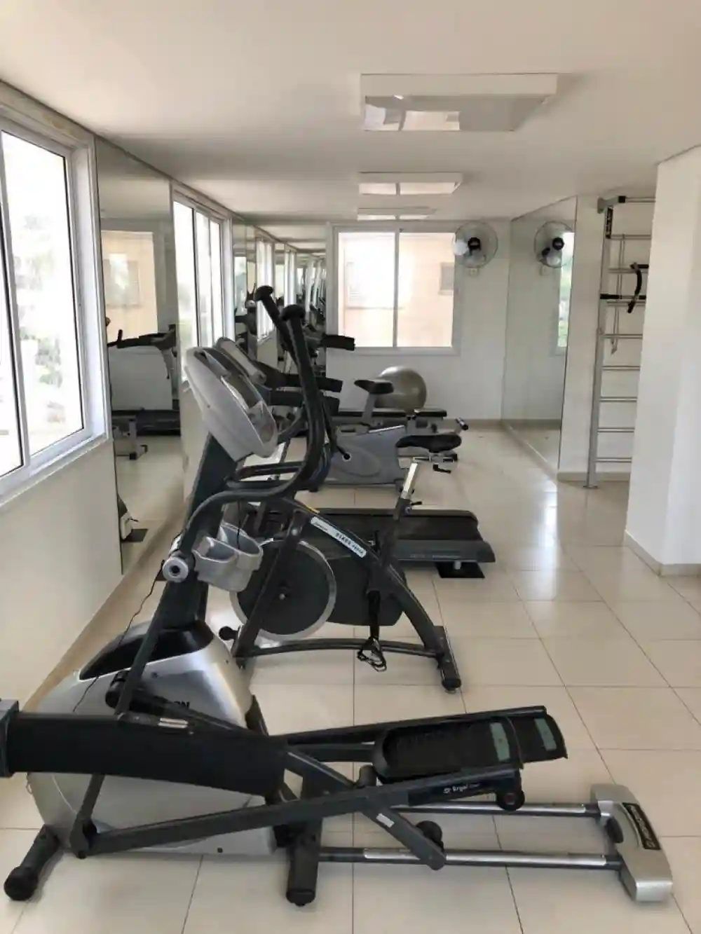 Apartamento com 3 quartos à venda, 104m² — foto 6 de 29