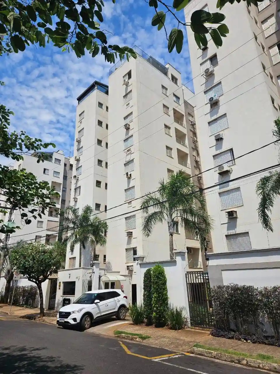 Apartamento com 2 quartos à venda, 55m² — foto 2 de 19