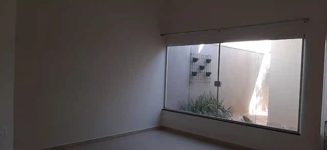 Casa com 3 quartos à venda, 360m² — foto 3 de 31