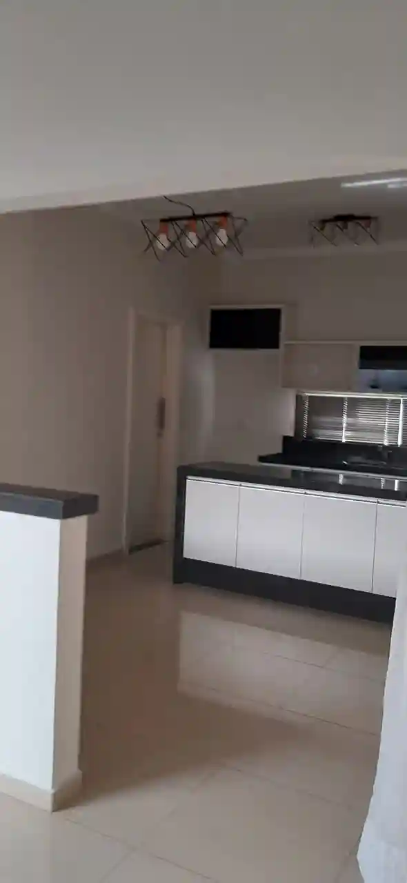 Casa com 3 quartos à venda, 360m² — foto 31 de 31