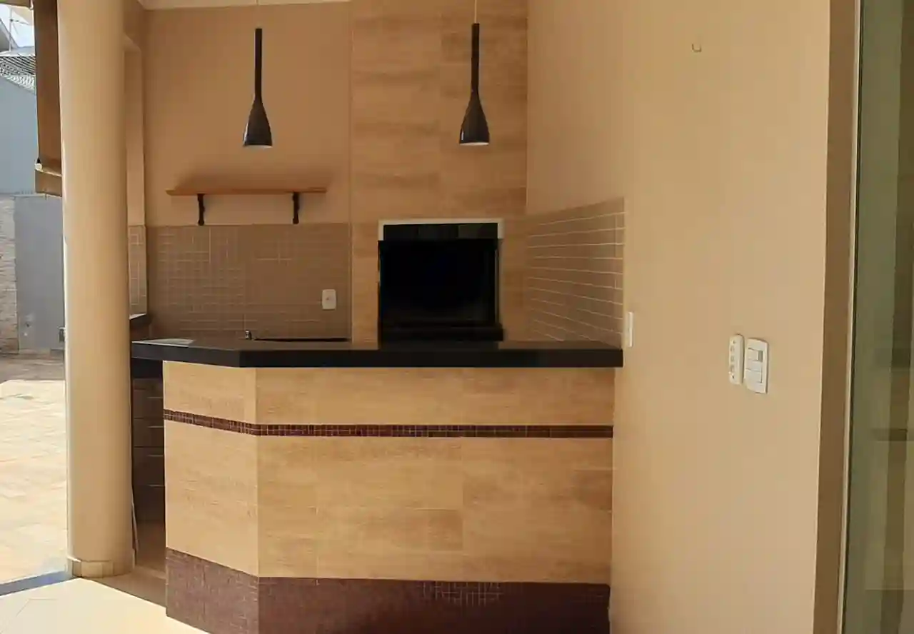 Casa com 3 quartos à venda, 360m² — foto 19 de 31