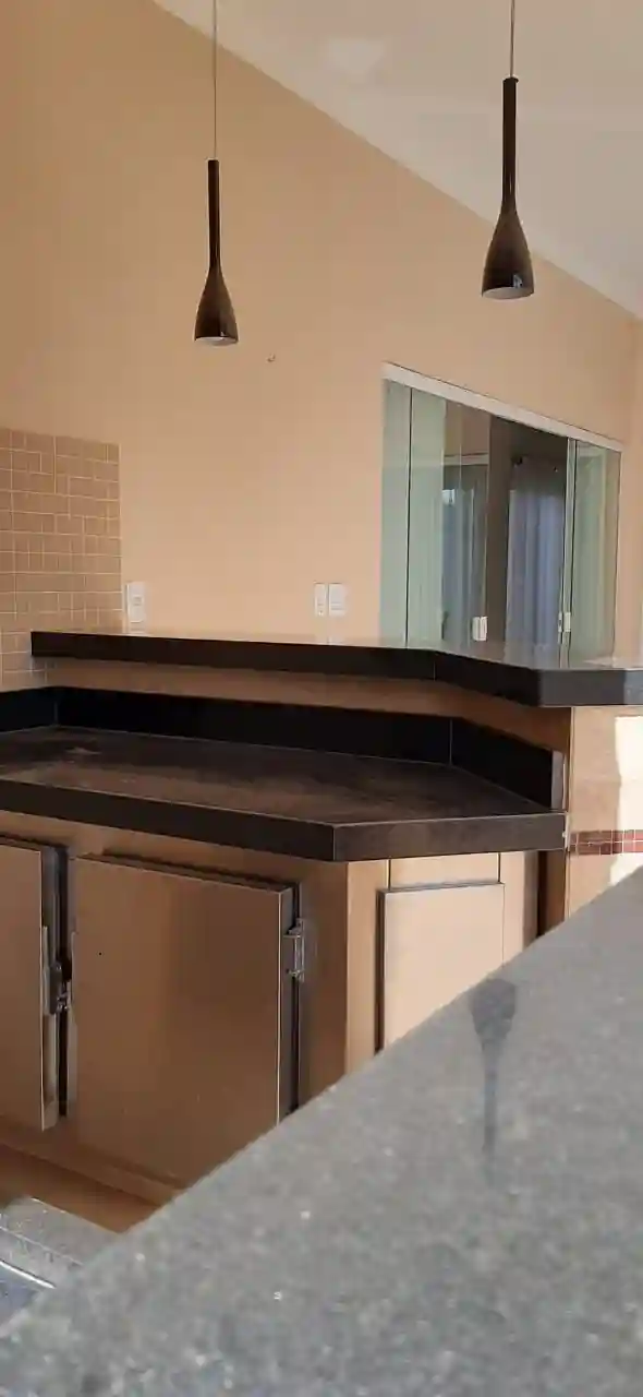 Casa com 3 quartos à venda, 360m² — foto 18 de 31