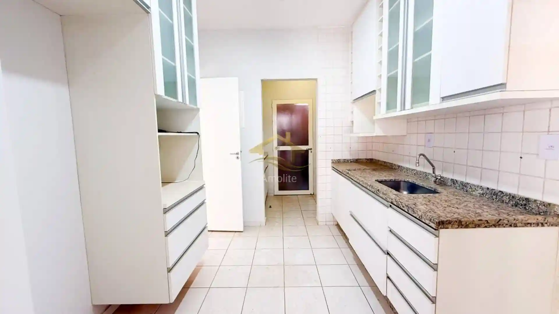 Casa de Condomínio com 2 quartos à venda, 130m² — foto 4 de 23