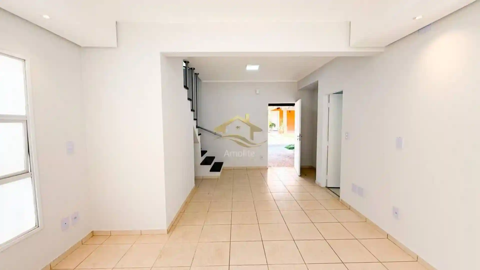 Casa de Condomínio com 2 quartos à venda, 130m² — foto 8 de 23