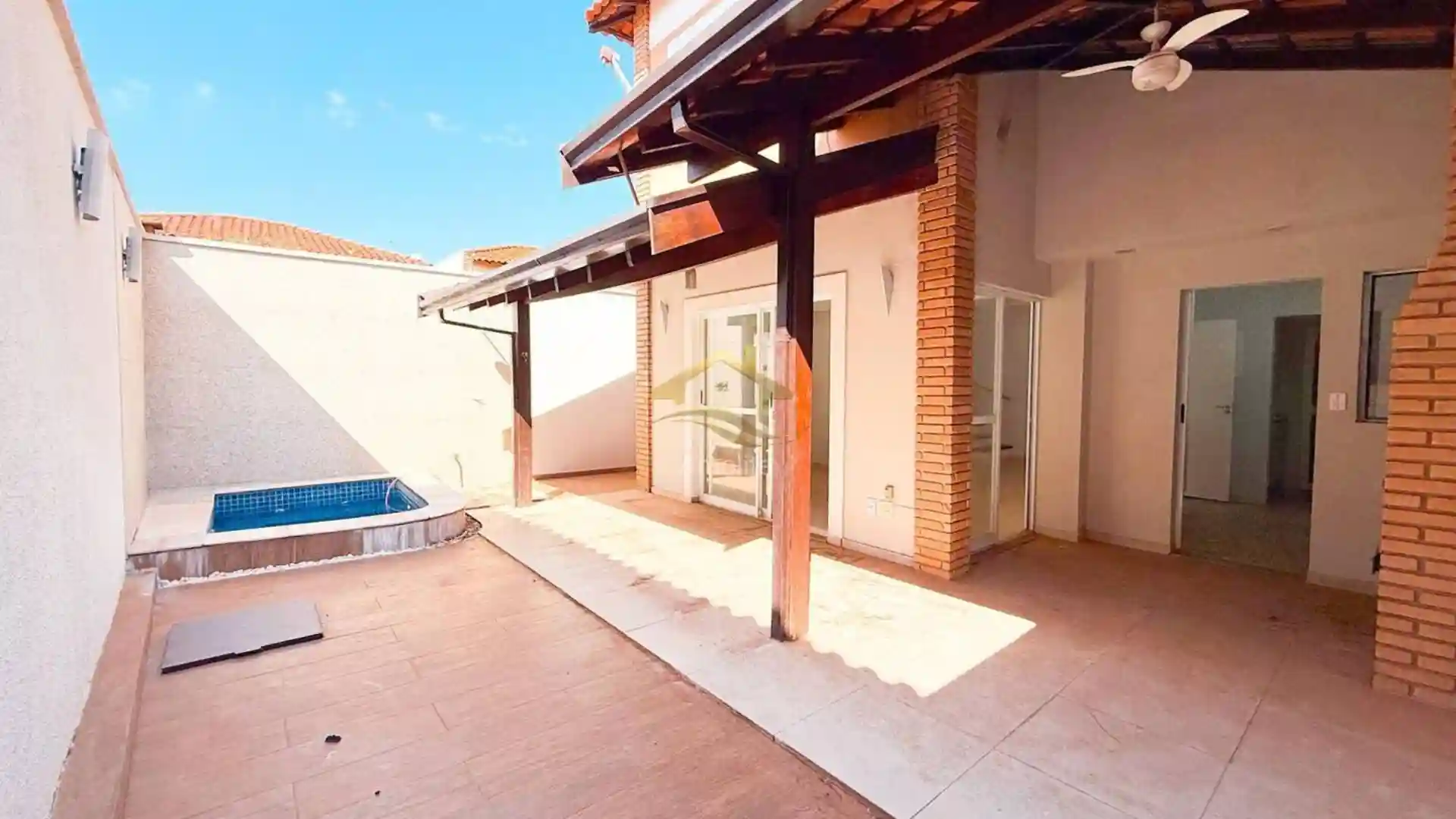 Casa de Condomínio com 2 quartos à venda, 130m² — foto 13 de 23
