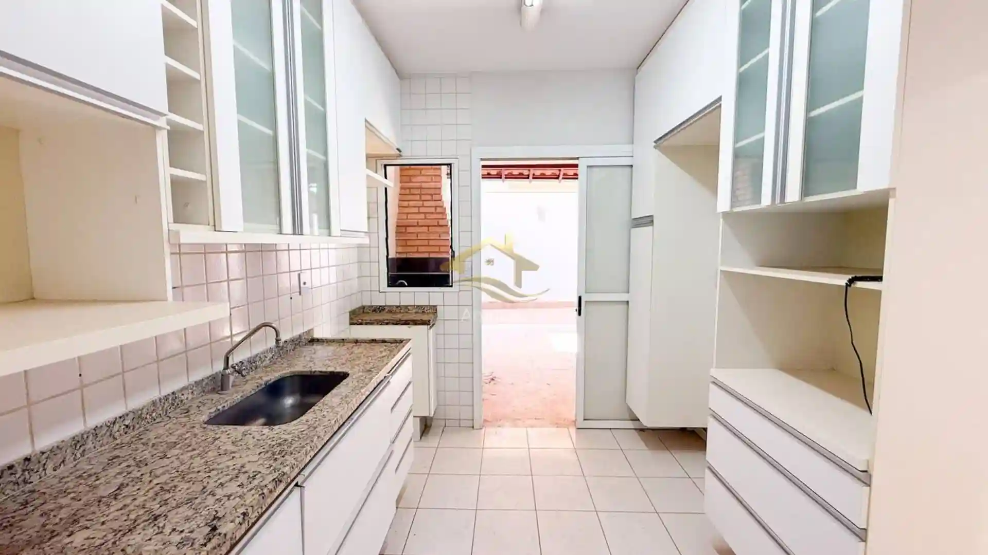 Casa de Condomínio com 2 quartos à venda, 130m² — foto 20 de 23