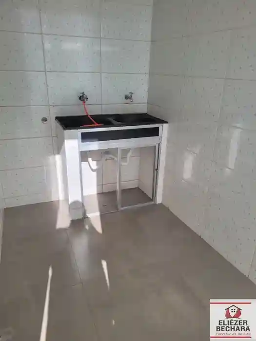 Casa com 3 quartos à venda, 180m² — foto 36 de 42