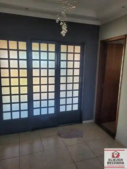 Casa com 3 quartos à venda, 180m² — foto 39 de 42