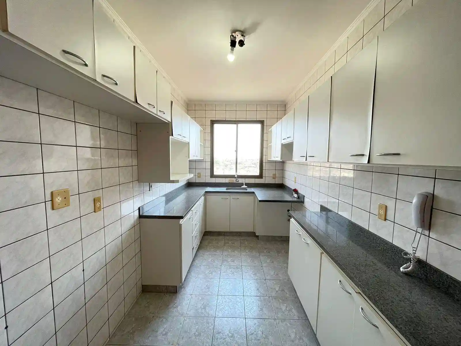 Apartamento com 3 quartos à venda, 130m² — foto 11 de 17