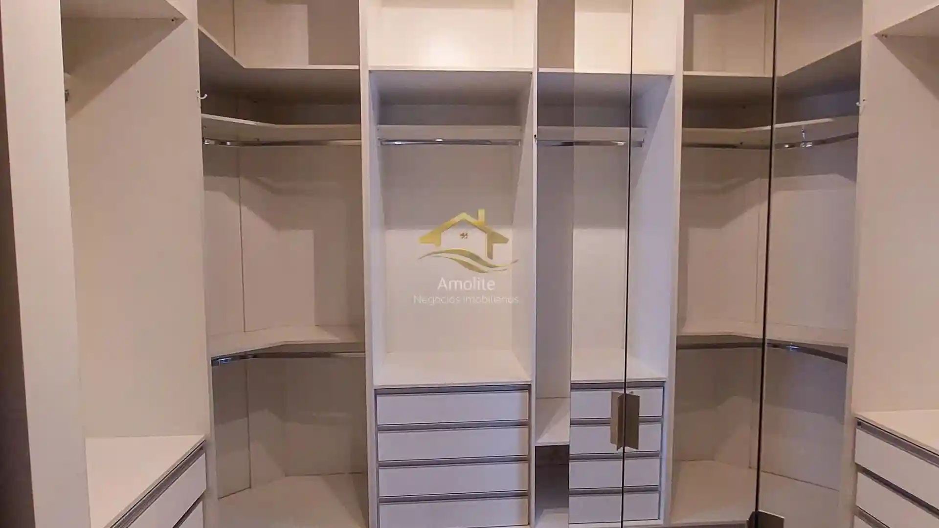 Casa de Condomínio com 3 quartos à venda, 224m² — foto 35 de 38